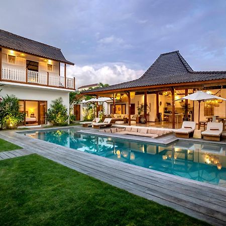 Villa Loma Seminyak Esterno foto