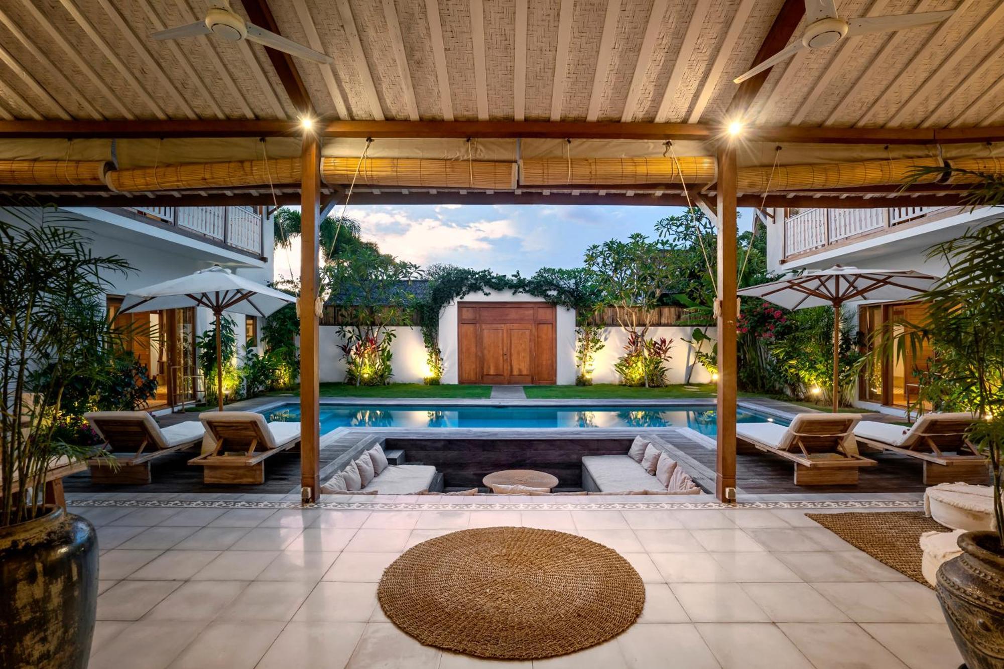 Villa Loma Seminyak Esterno foto